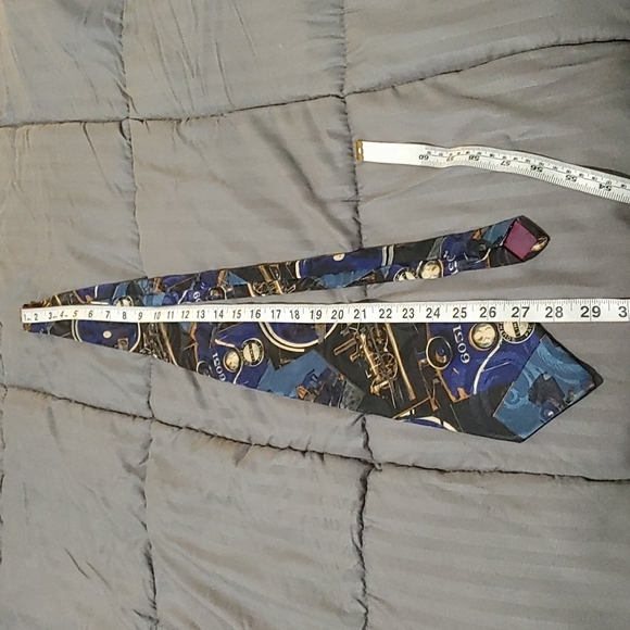 Mens Novelty Train Print Neck Tie - Picture 5 of 7